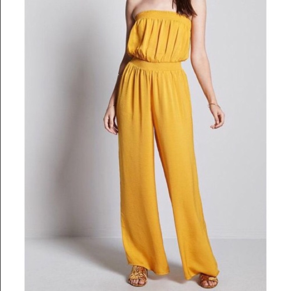 Forever 21 strapless flowy jumpsuit